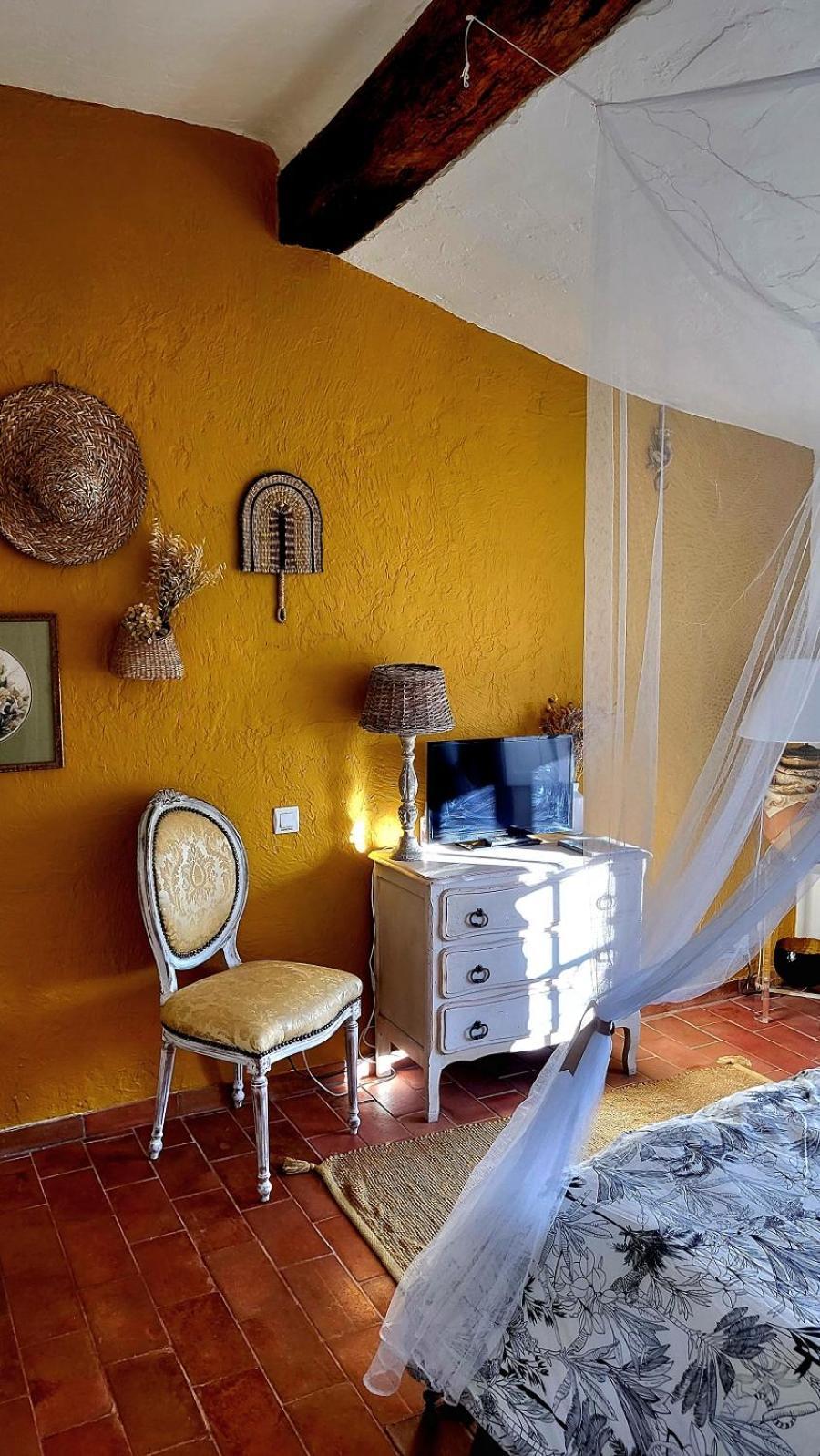Bed and Breakfast L'Effrontée à Tourrettes-sur-Loup Extérieur photo