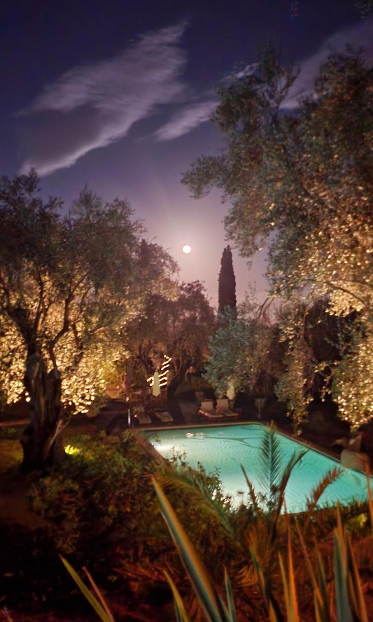 Bed and Breakfast L'Effrontée à Tourrettes-sur-Loup Extérieur photo